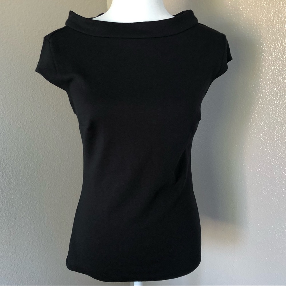 Cute black top